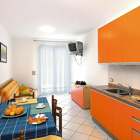 In Spiaggia 300 M From The Sea